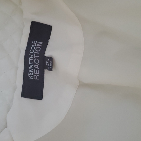 Coat - Picture 2 of 3